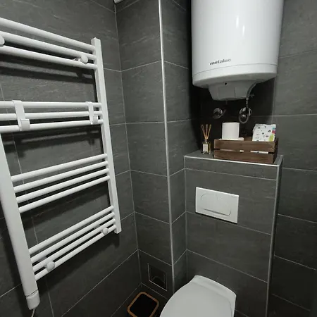 Xl Apartments, Hill, Apartamento *